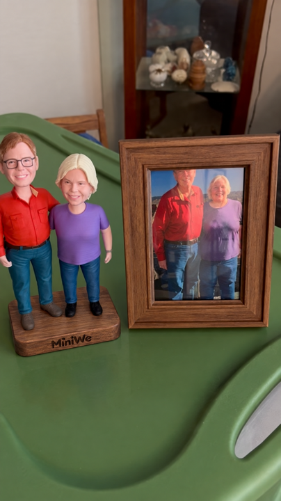 Custom Figurine — Two People